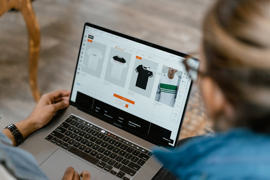 How to Sell Clothing Online - A Comprehensive Guide for European Sellers