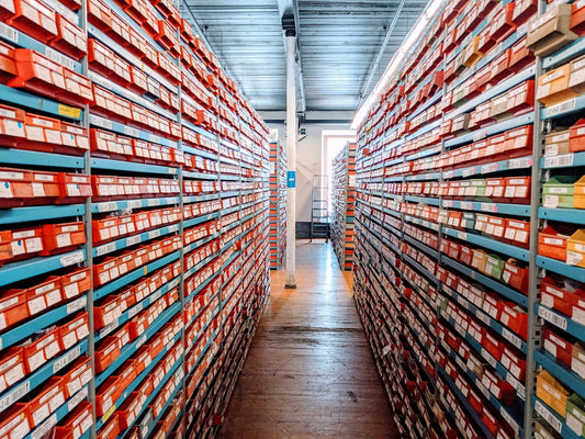 Ghid pentru cumpărarea încălțămintei engros - Sfaturi esențiale