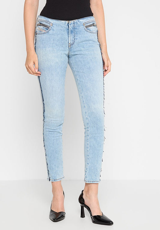 Diesel D-TAIL-RE PANTALONI Light Blue (ZZO2U4748-K00) Women
