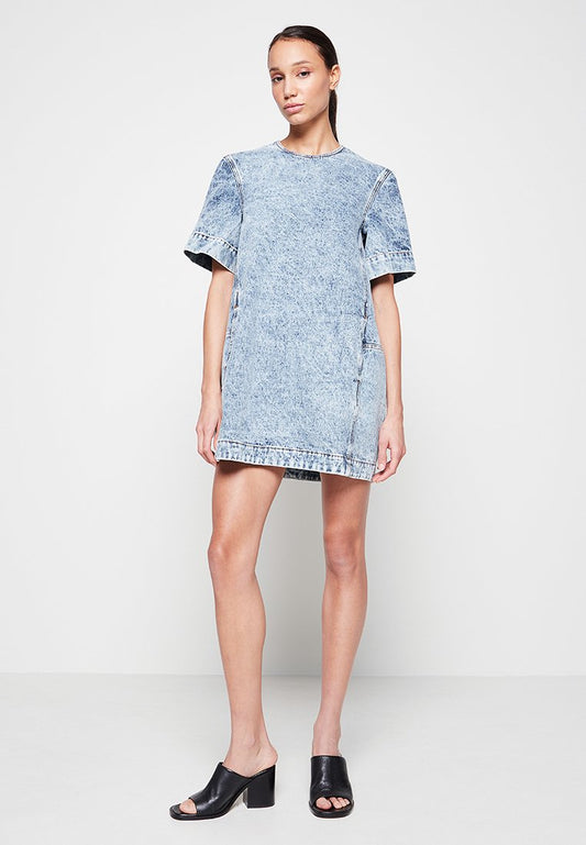 COCOON BACK TUNIC IN DENIM. ZIPPER IN THE CENTER BACK Women