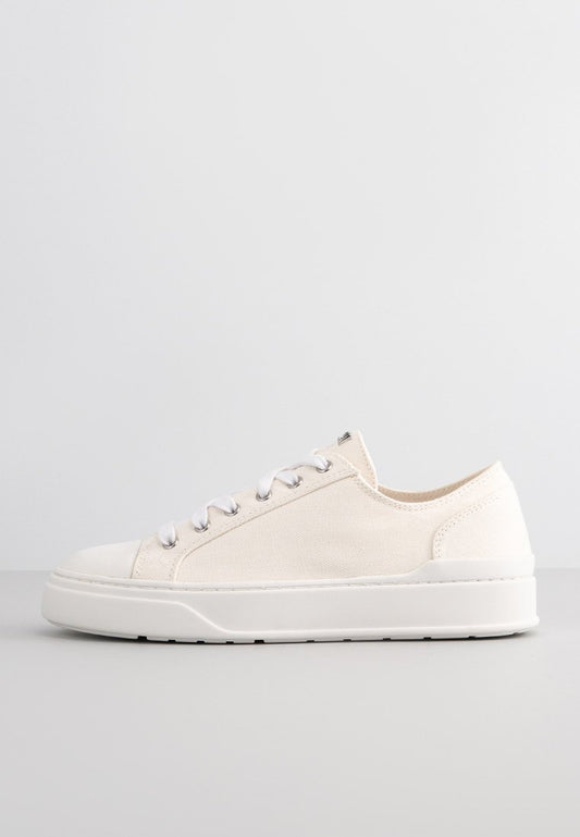 Stuart Weitzman SAMMY LOW-TOP SNEAKER White (ZZO20FH47-A00) Women