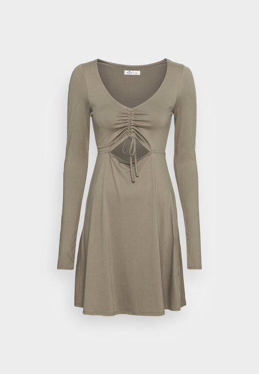 (S-E) SB22-WEBEX LS CUTOUT CINCH FRONT KNIT SHORT DRESS 3CC $39.95 Women
