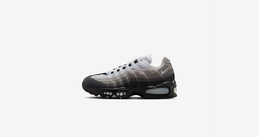 Nike (HJ5996) Women